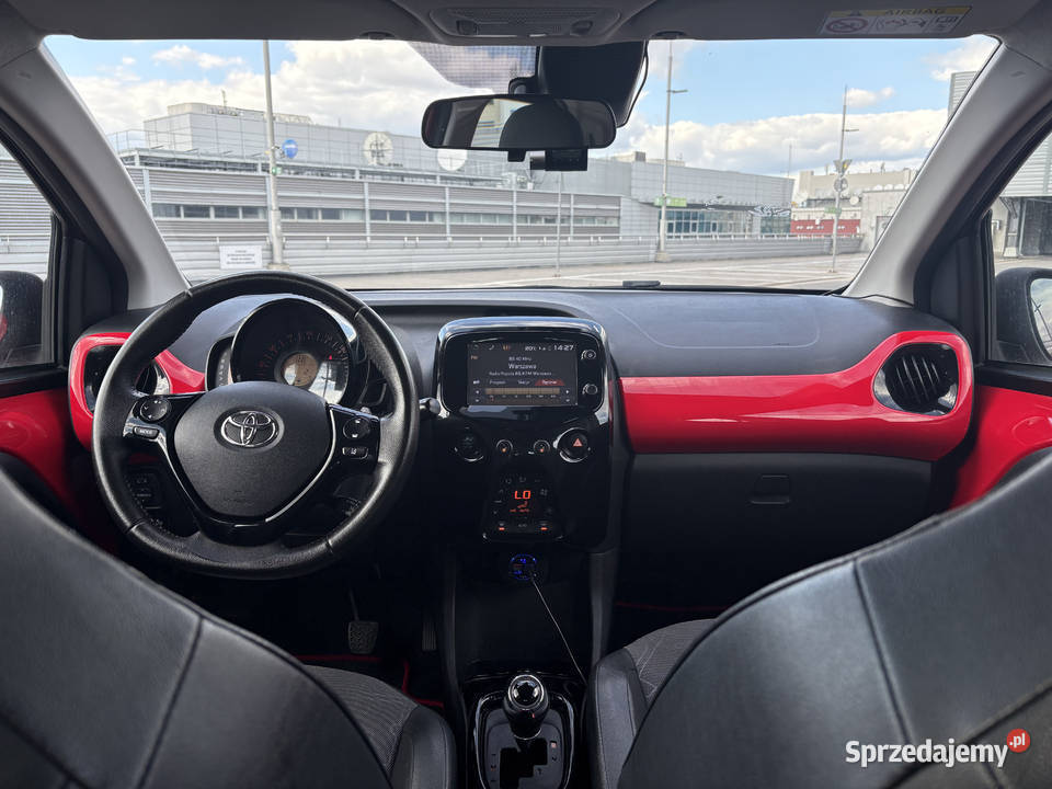 Toyota Aygo Automat XWave Otwierany Dach Navi immobilizer sprzedam