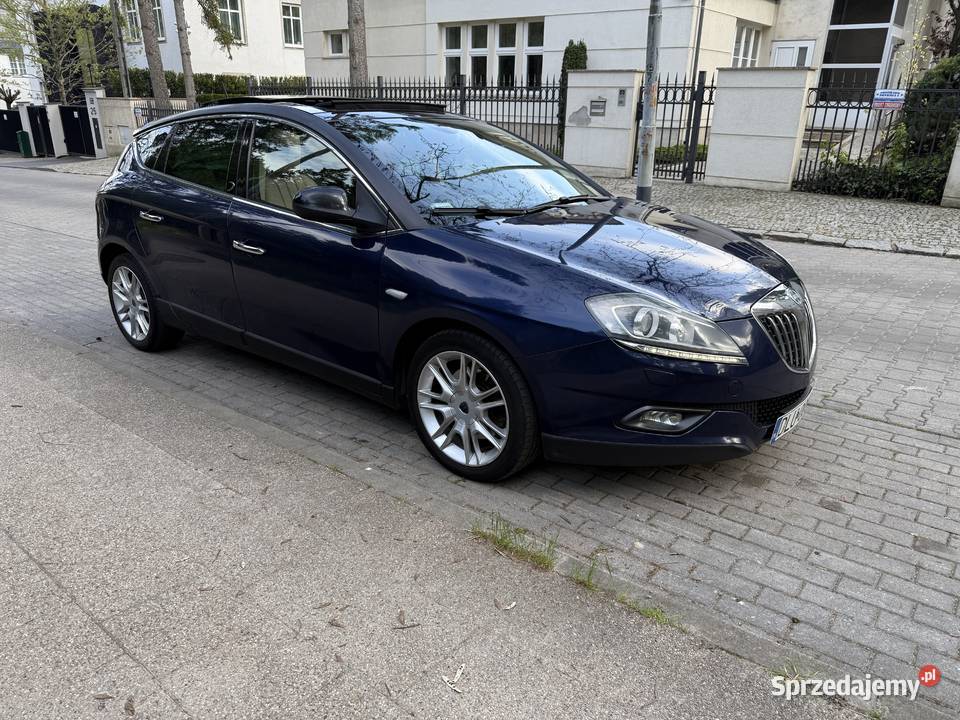 Lancia Delta 20 jtdm Poltrona Frau CD Sopot sprzedam