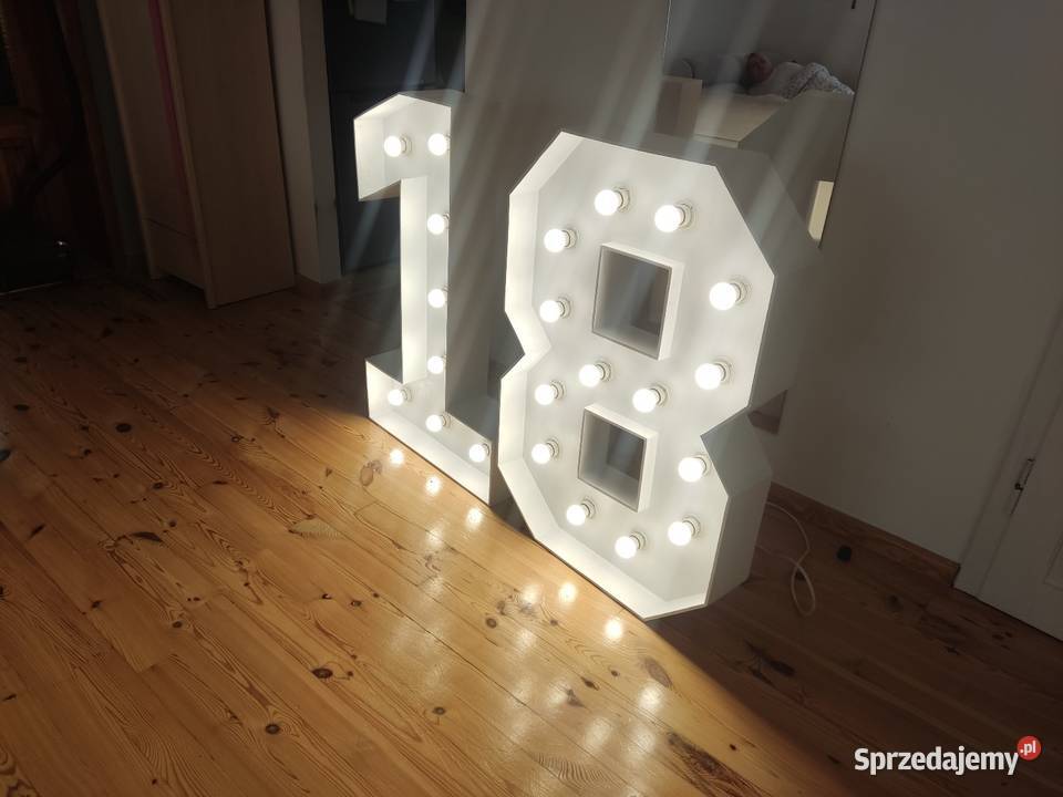 Cyfra 18 w 3D Leszno