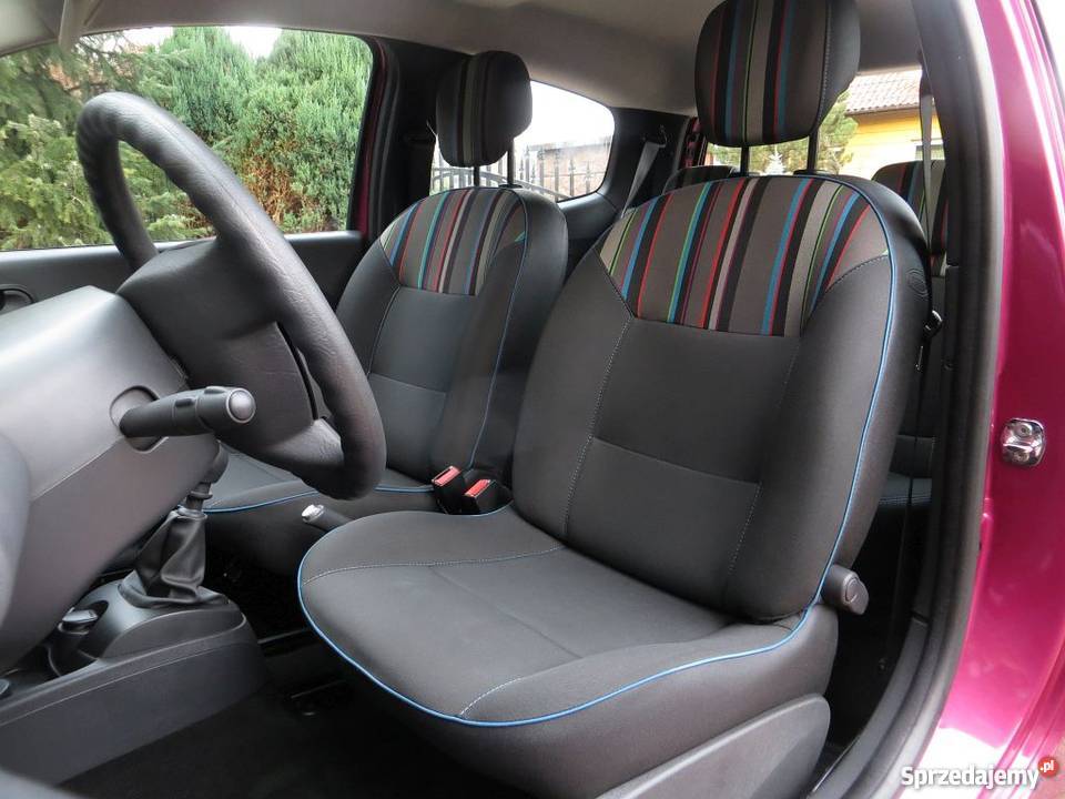 Renault Twingo II lift 12 75 25 przebiegu 2013 serwisowany w ASO Jelcz-Laskowice