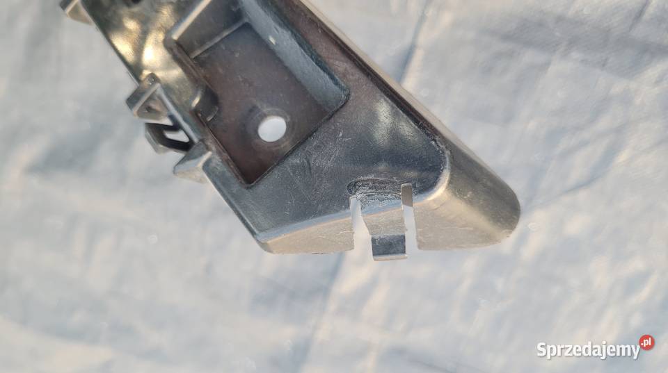 ŚLIZG PRAWY ZDERZAKA TYŁ FORD MONDEO MK5 Ruda Śląska