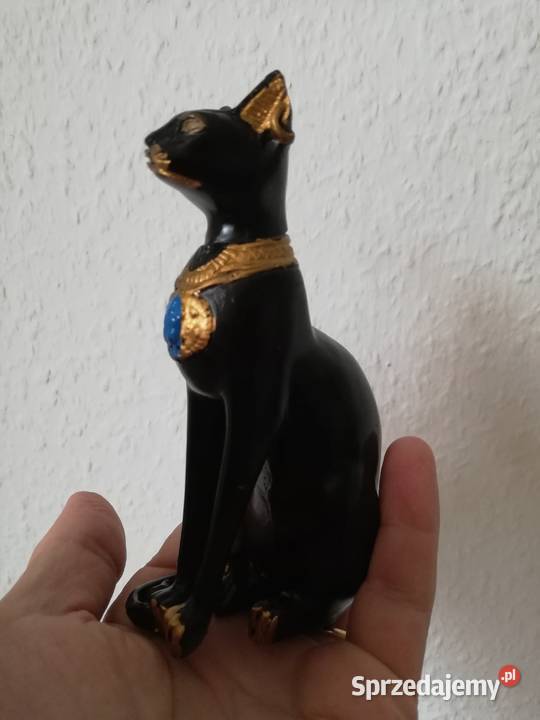 Ozdobne figurki Ropa