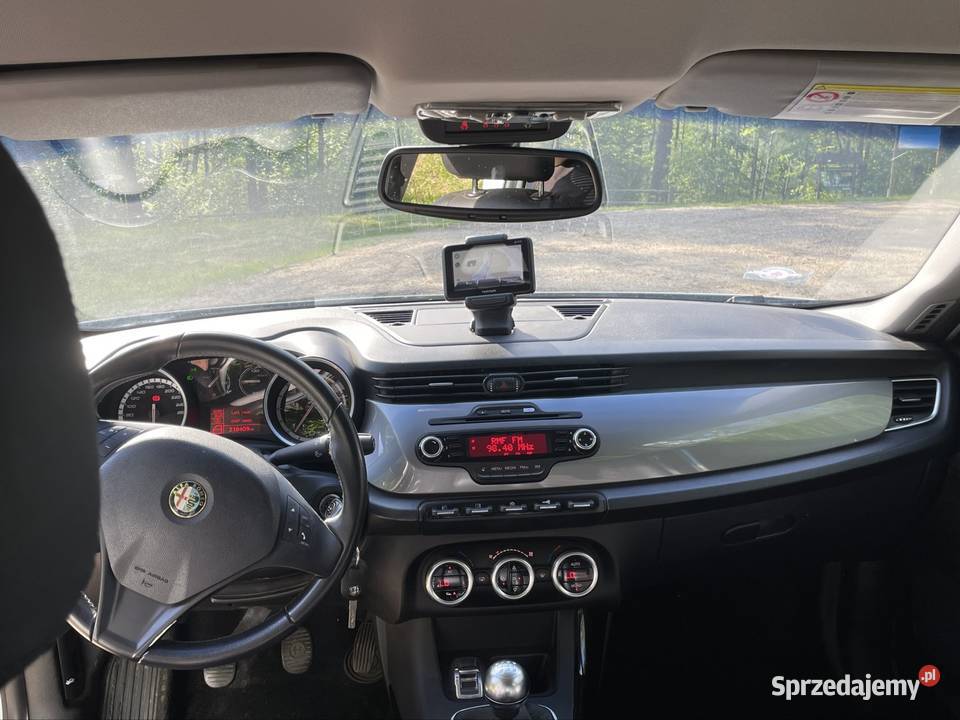 Alfa giulietta bluetooth Dziemiany