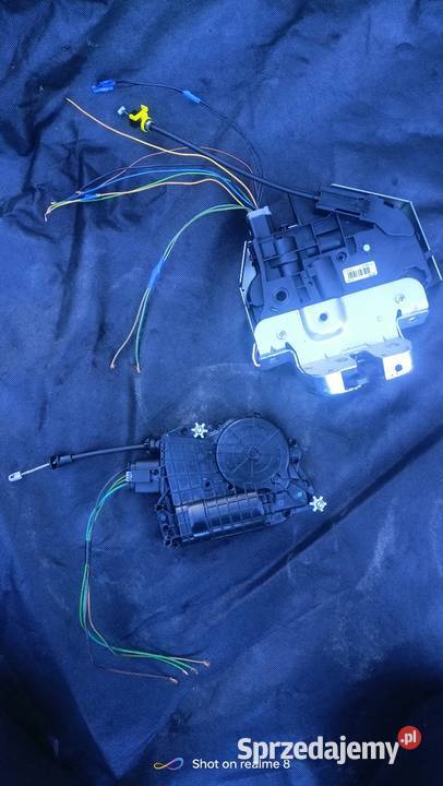 Sprzedam zamek klapy bagażnika XC 70 Zamość