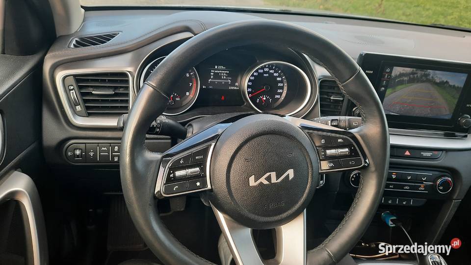Kia Ceed 2022r LIFT 10 100 22 bogata wyposażenia 100KM Ostrów Wielkopolski