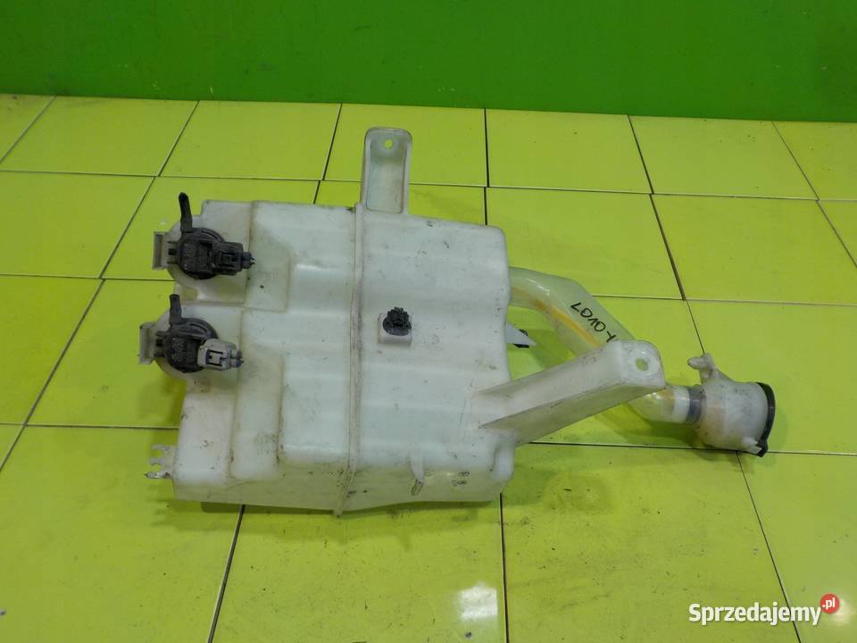 TOYOTA PRIUS III 18 VVTI 10r 5D zbiorniczek Suków