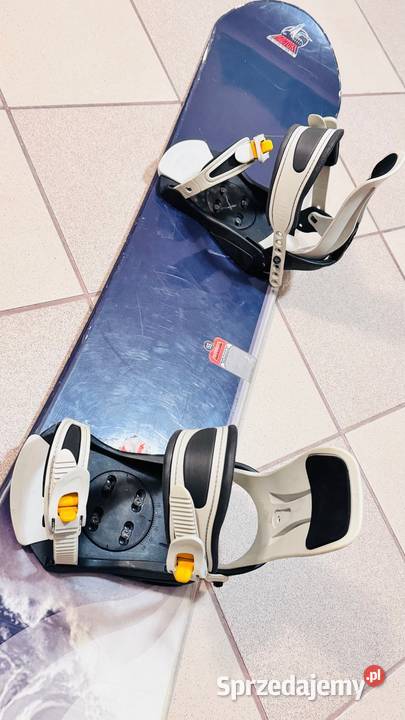 Deska z wiązaniami 155