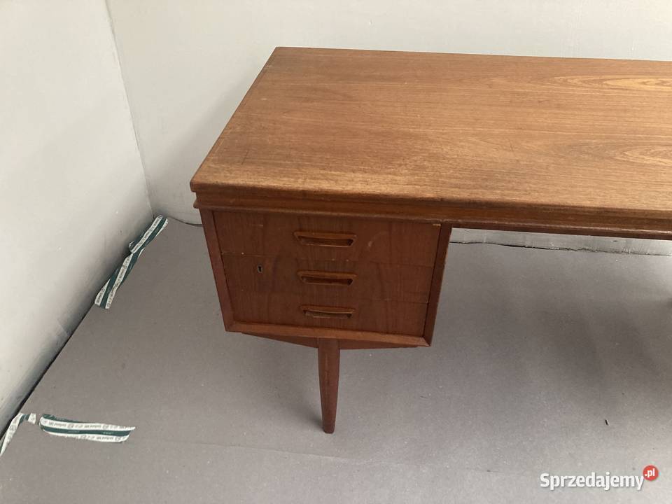 Biurko drewno tekowe Dania Wolsztyn