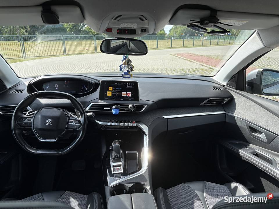 Peugeot 3008 16 benzyna 92 przebieg Mielec