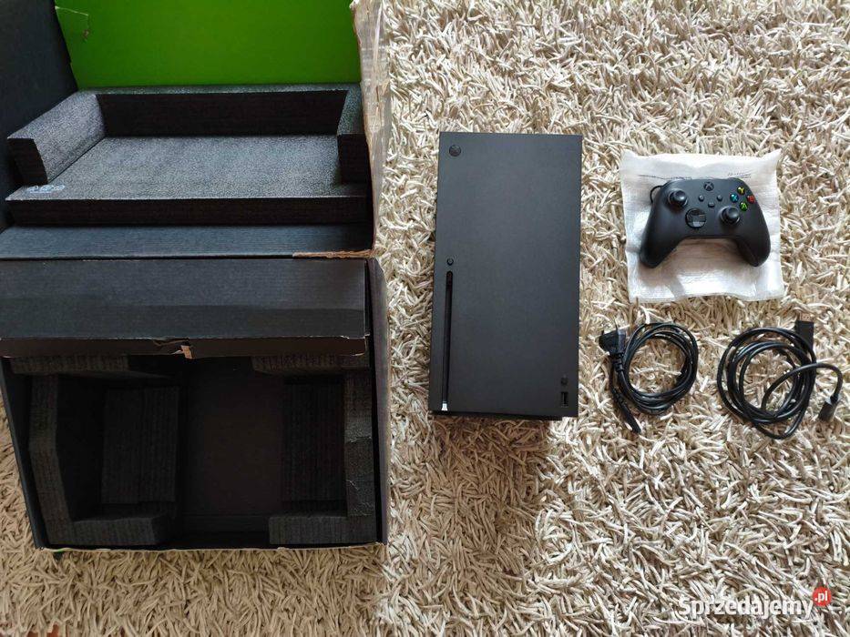 Xbox Series X plus dwa kontrolery 1tb