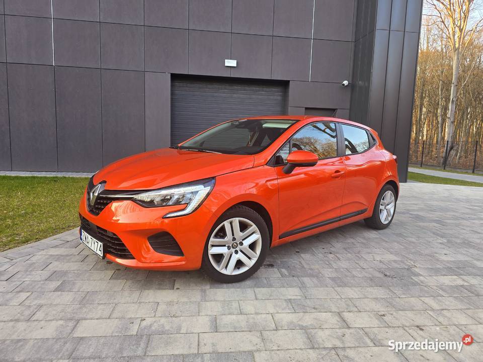 Renault Clio V 2022 z salonu Bezwypadkowy ASR (kontrola trakcji) Wałcz