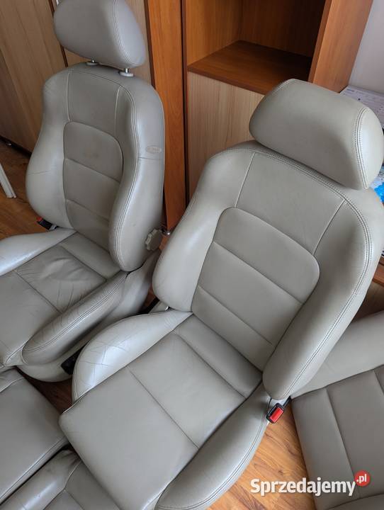 Komplet białe fotele skórzane elektryczne SEAT Dąbrowa Górnicza