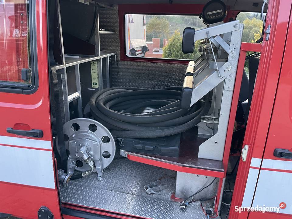 Mercedes 410D kaczka straż pożarna małopolskie Łososina Dolna