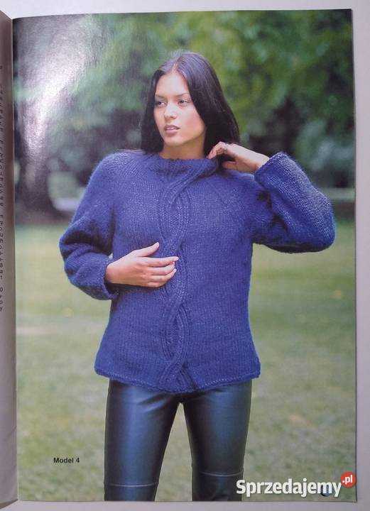 Dama w swetrze 122004 druty Gdańsk
