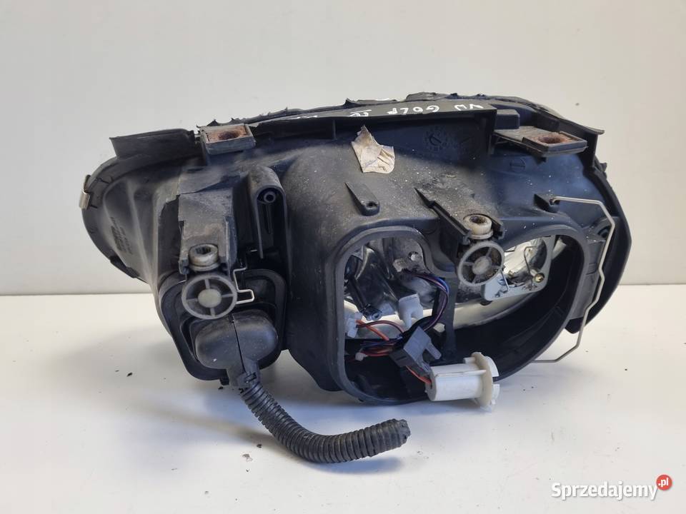 VW Golf IV 9703r PRZEDNIA LAMPA PRAWA prawy lubelskie Janów