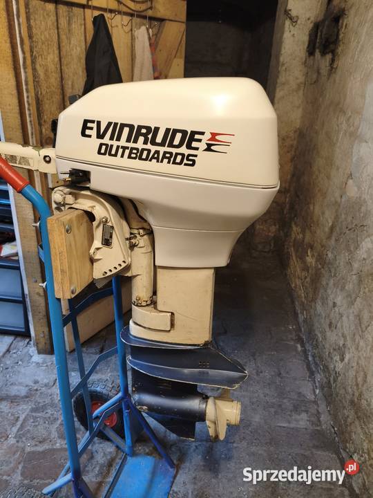 Silnik zaburtowy evinrude 10 Części i akcesoria motocyklowe warmińsko-mazurskie Kętrzyn