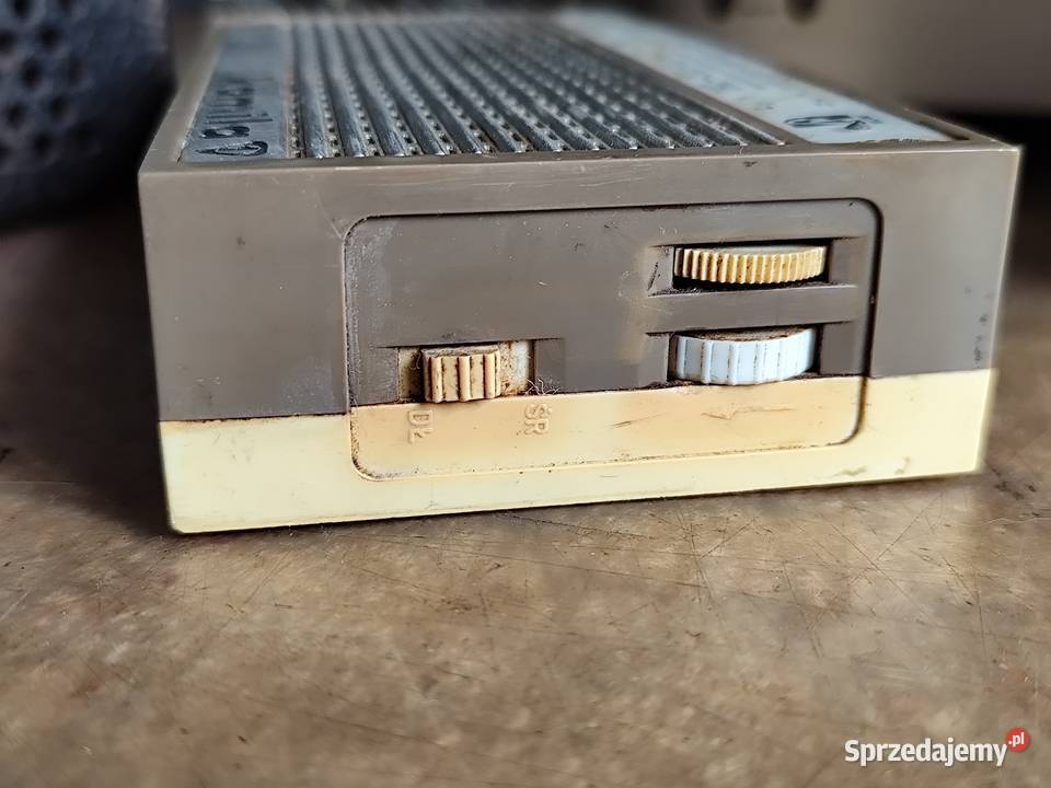 radioodbiornik PRL Kamila Grabowo