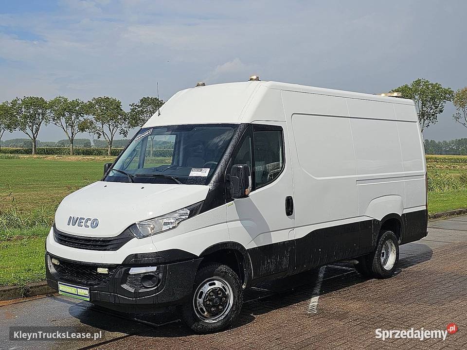 Iveco DAILY 35 C 18 30 L2H2 blaszak 4x2 2018 pomorskie