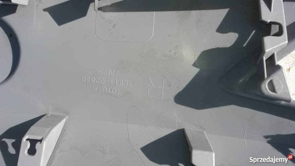 TOYOTA AVENSIS KOMBI 2013 2018 BLENDA TYŁ LISTWA Wrocław