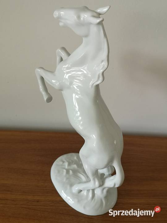 Porcelanowa figurka koń Royal Dux vintage