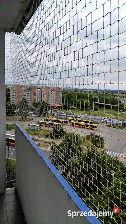 Montowanie siatki na balkonie przeciw ptakom Warszawa