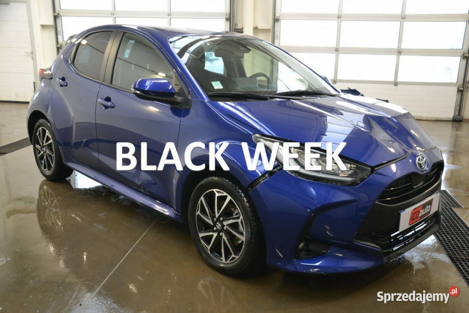 Toyota Yaris 15 benzyna 115 hybryda full led Kęty