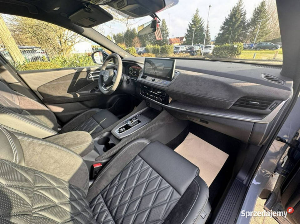 Nissan Qashqai Tekna 158 Super Niska Kamera 360 centralny zamek Szczecinek