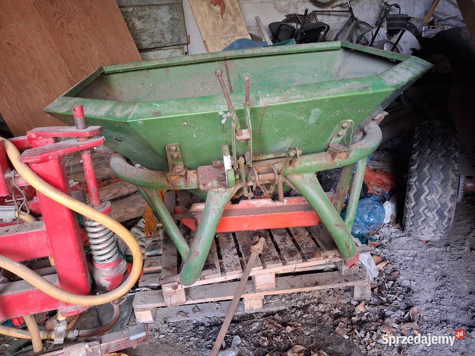 Rozsiewacz Amazone sprzedam