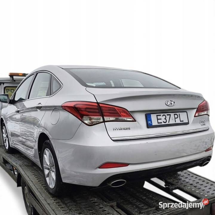Dach kompletny Hyundai I40 Lift Sedan 20162018r Barłogi