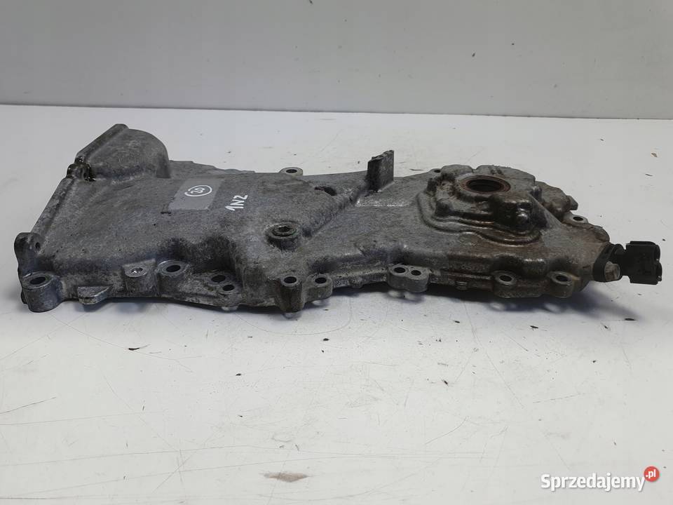 Toyota Yaris III 15 H HYBRID OBUDOWA ROZRZĄDU osobowe