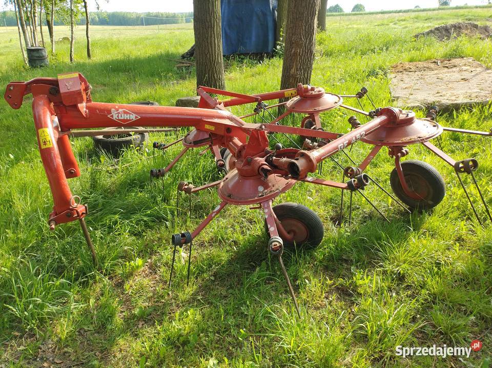 Przewracarka kuhn gf452 Zgrabiarki i przetrząsacze Strawczyn
