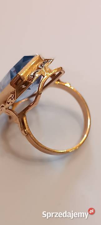 Złoty pierścionek pr 14 830 gram Topaz II poł XX sprzedam