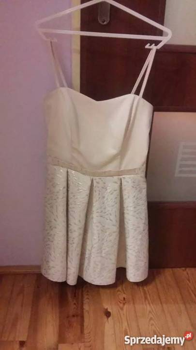 sprzedam piękną sukienkę Spódnice i sukienki mazowieckie Sochaczew