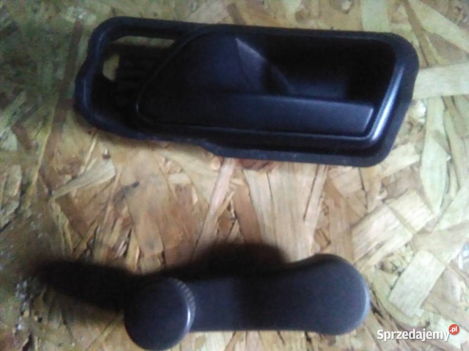 Klamka boczka drzwi lewa VW Caddy III Rok produkcji 2003 pomorskie Szklana Huta