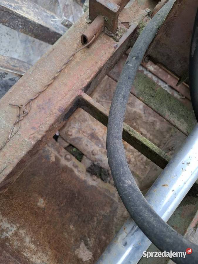 Łyżka do kopania z zębami Wschowa