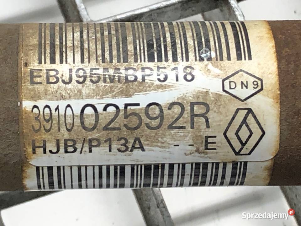 PÓŁOŚ PRAWY PRZÓD RENAULT CAPTUR II 391002592R Części samochodowe