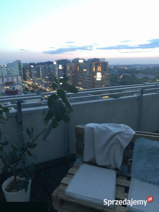 Biuro z panorama taras 58m zachody słońca klimatyzacja Warszawa