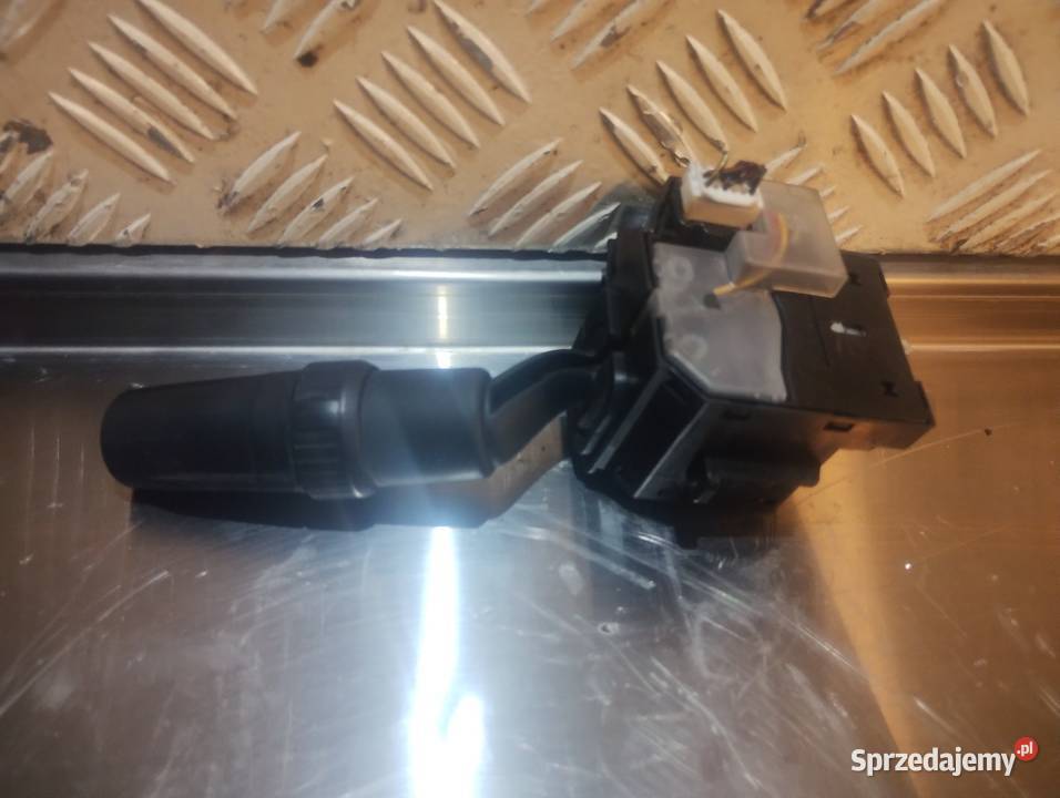 Przełącznik kierunkowskazów mazda 3 bk Płońsk