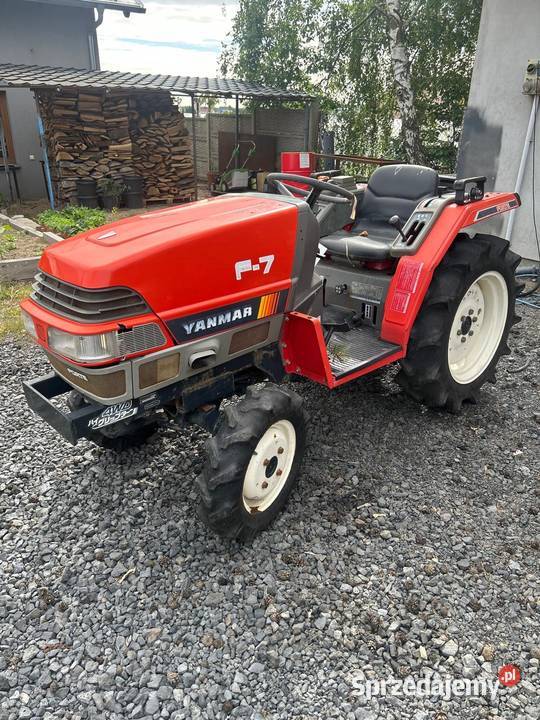 Yanmar F 7 częsci most silnik skrzynia blachy Ciągniki Włoszakowice