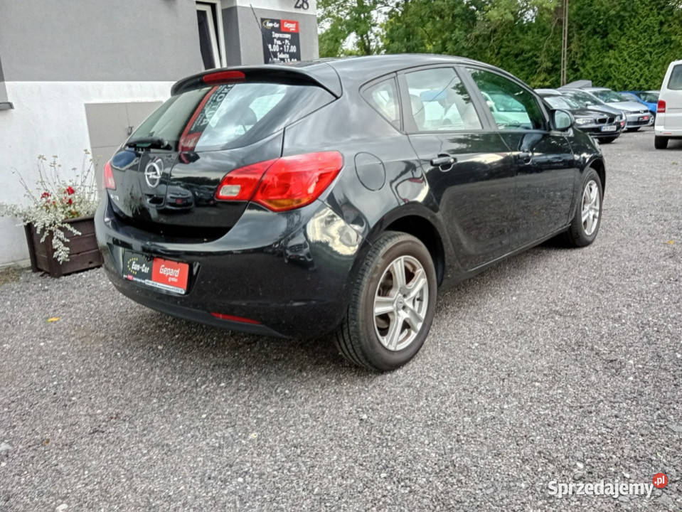 Opel Astra H 20042014