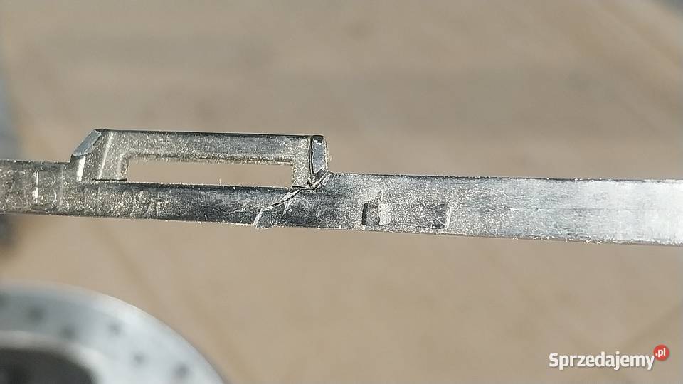 Dodge Challenger 2019 okular lampy lewy oryginał Domaniów