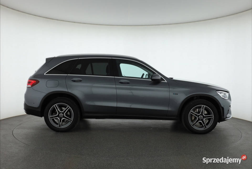 Mercedes GLC GLC 300 e 4MATIC bluetooth Piaseczno