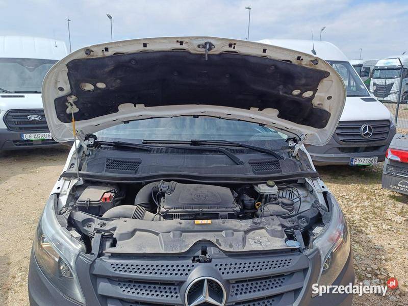 MERCEDESBENZ VITO 114 2018 214300 ccm 136 Warszawa