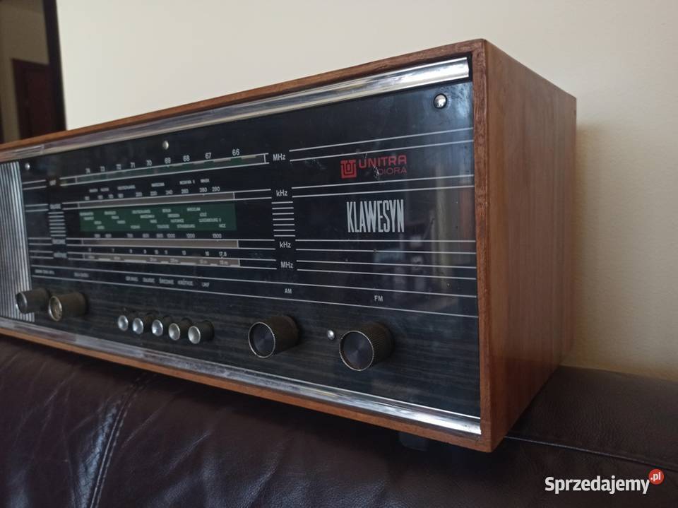 Klawesyn UNITRA DIORA DML 306 radio PRL Bielsko-Biała
