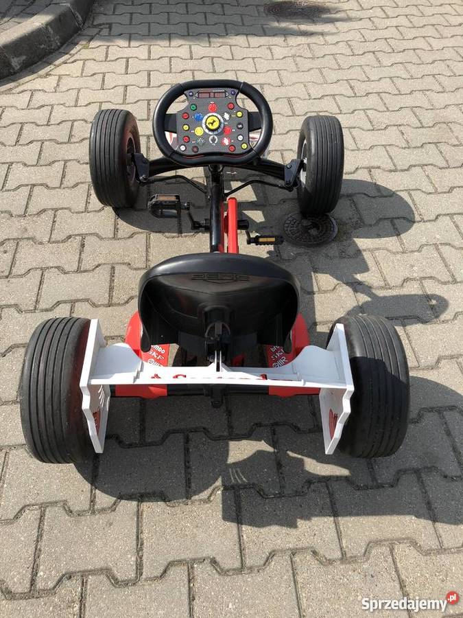 Bolid FERRARI Warszawa