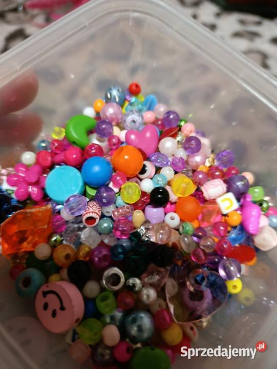 zestaw koralików do robienia biżuterii