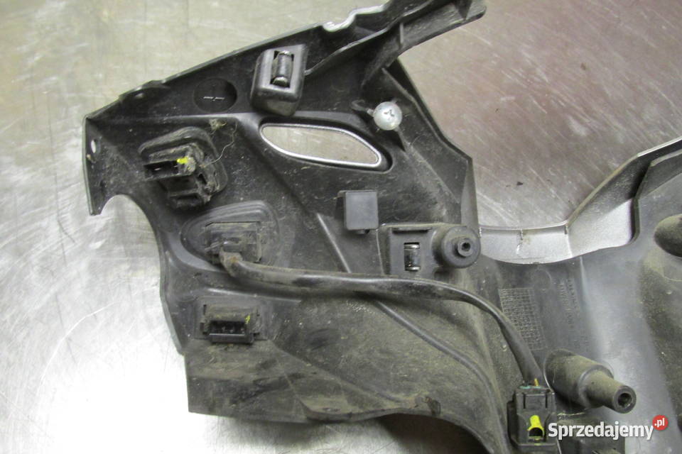 Obudowa kierownicy przełączniki Honda SH 300 18r Sandomierz