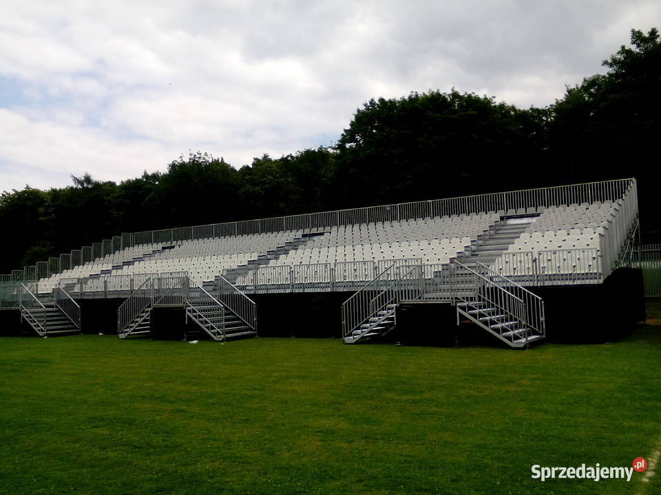Wynajem trybun sportowych