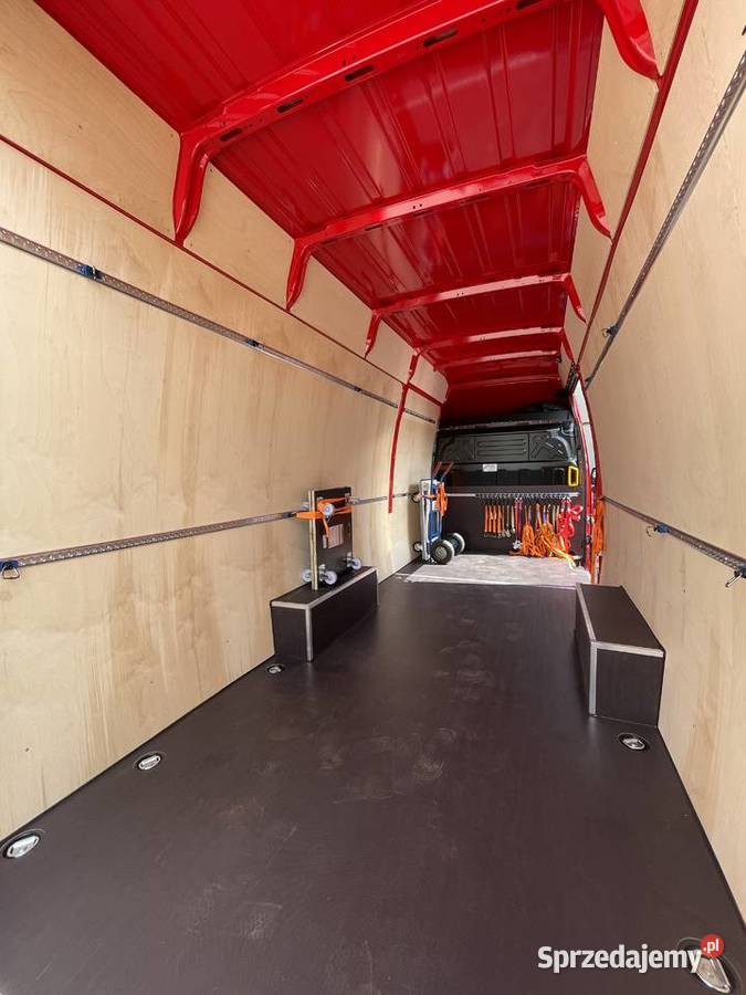 Przeprowadzki Kuba Łopacki transport przewóz Świdnica