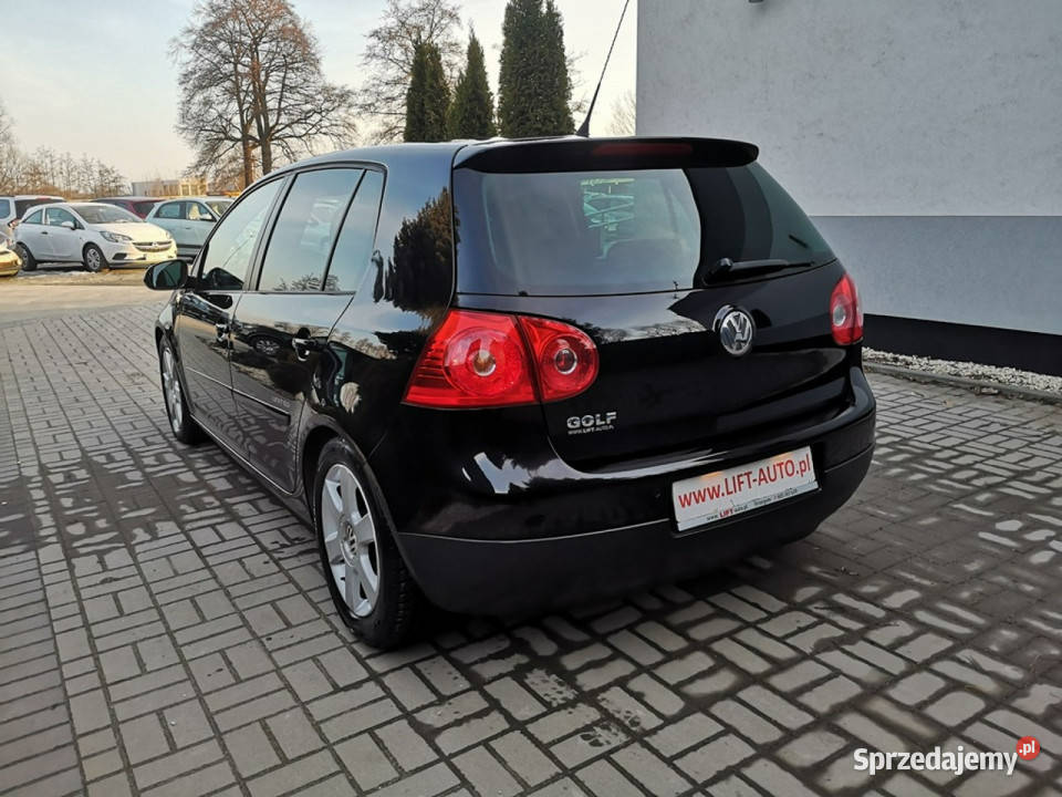 Volkswagen Golf 16 MPI 102 Klimatronic Tempomat Strzegom